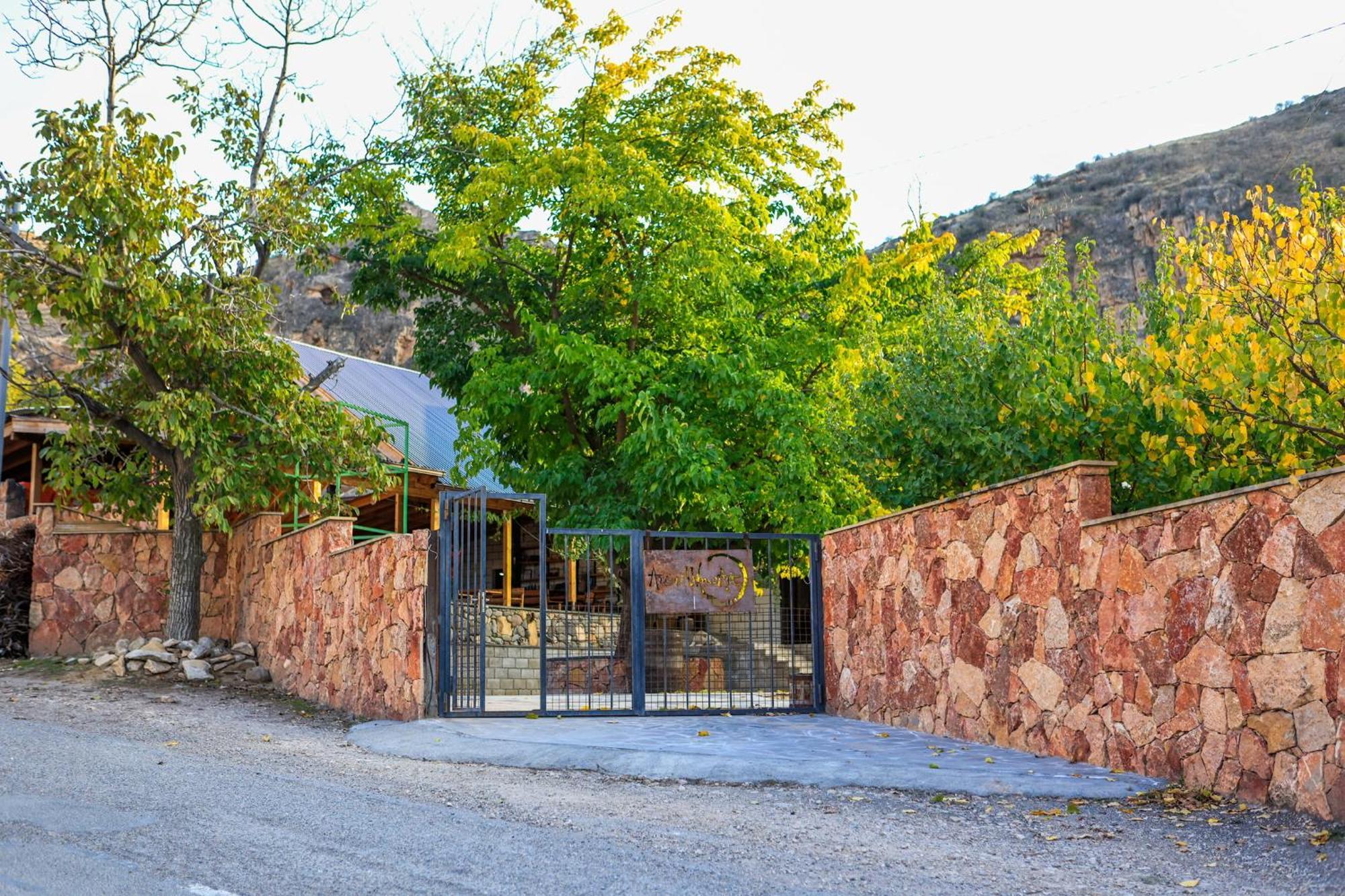 Areni Wine Art Exterior foto